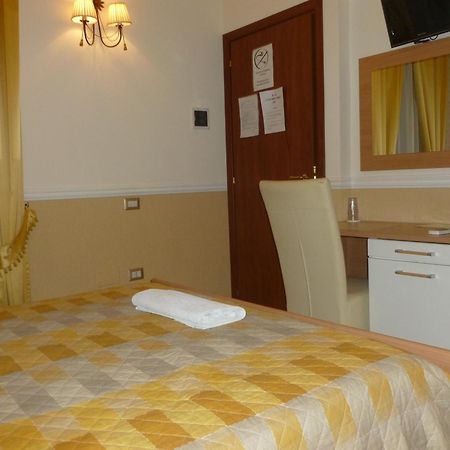 Olimpo Degli Dei Bed & Breakfast Napoli Rom bilde