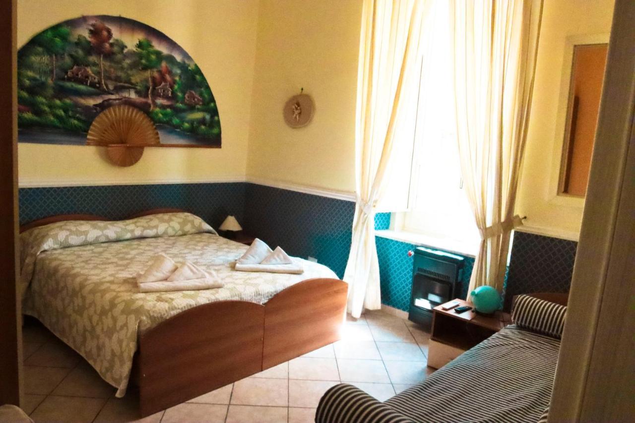 Olimpo Degli Dei Bed & Breakfast Napoli Eksteriør bilde