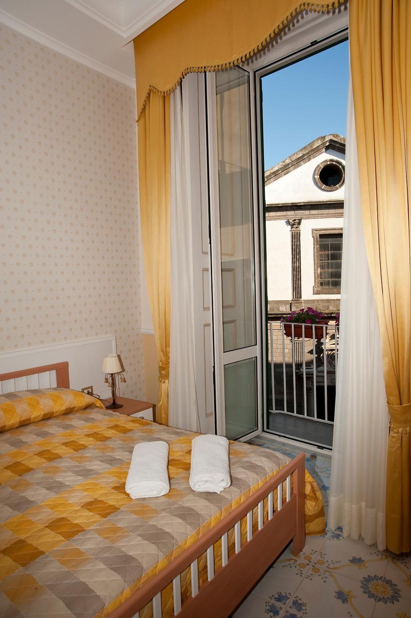 Olimpo Degli Dei Bed & Breakfast Napoli Eksteriør bilde