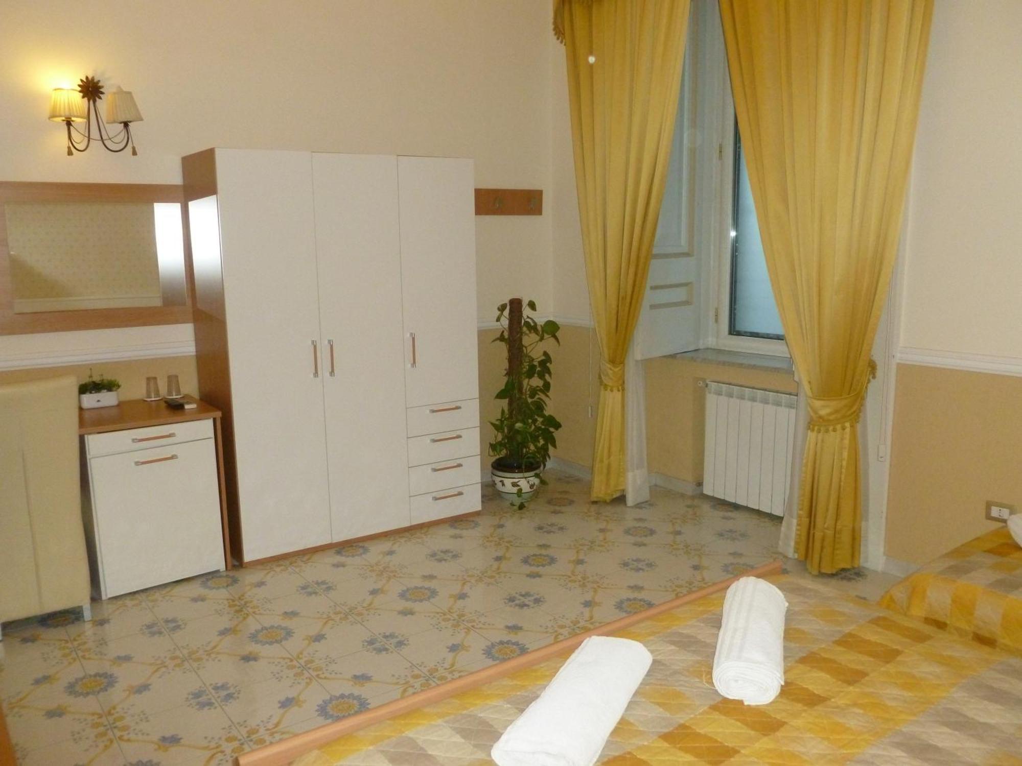 Olimpo Degli Dei Bed & Breakfast Napoli Rom bilde