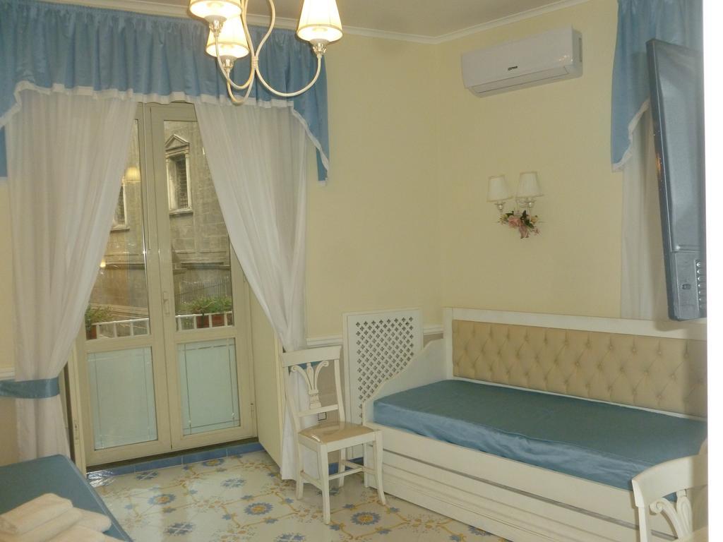 Olimpo Degli Dei Bed & Breakfast Napoli Eksteriør bilde