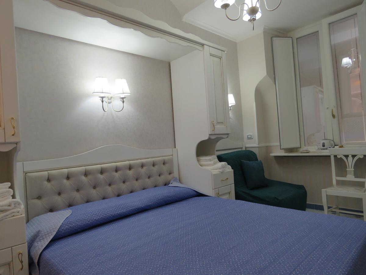 Olimpo Degli Dei Bed & Breakfast Napoli Eksteriør bilde